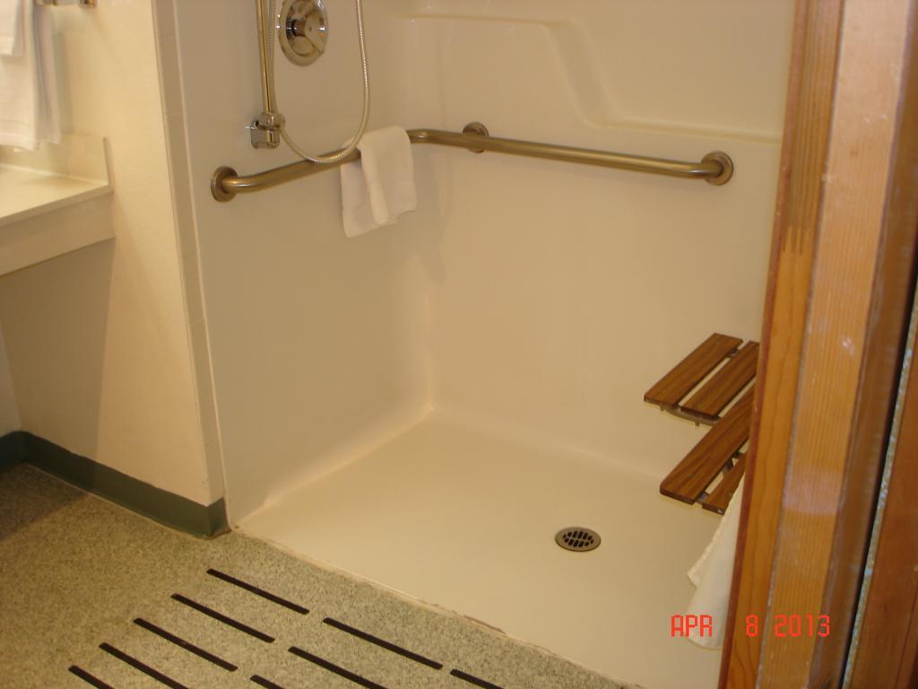 Quality Inn & Suites Silverdale Bangor-Keyport Extérieur photo