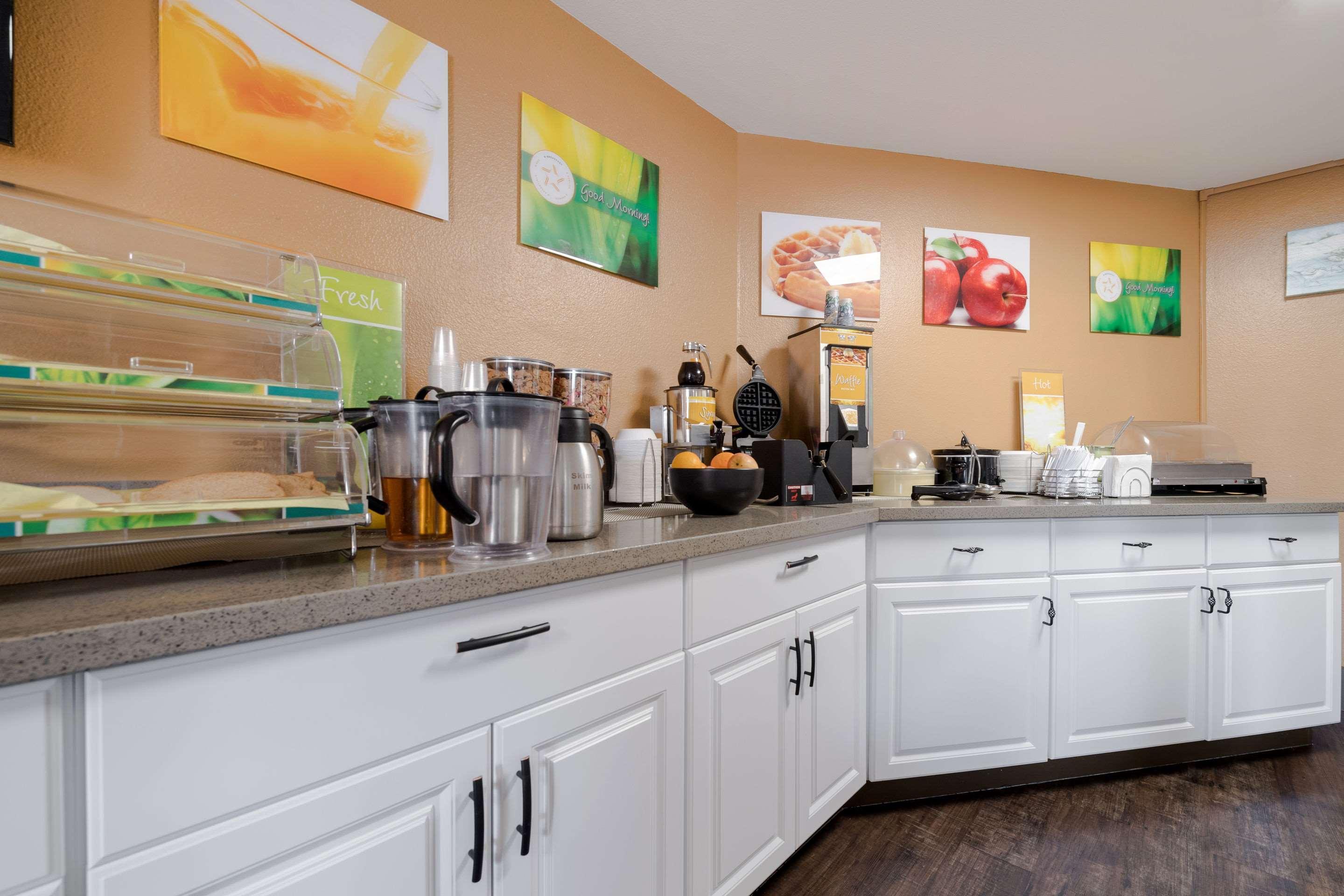Quality Inn & Suites Silverdale Bangor-Keyport Extérieur photo